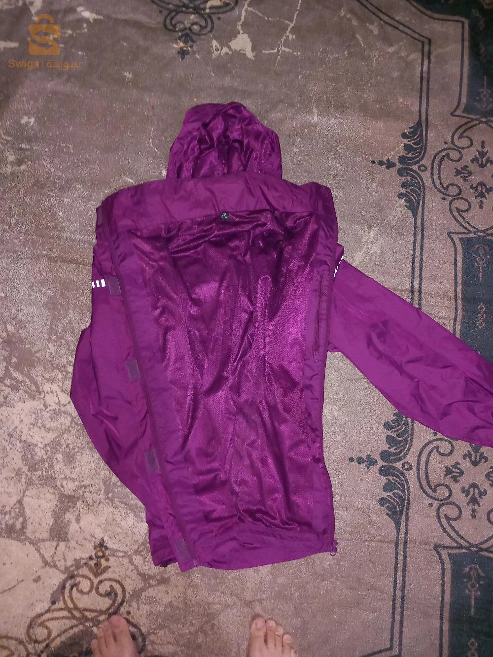 ✅️veste randonnée waterproof pour femme 🎀
✅️taille  L  jusqu'à Xl .