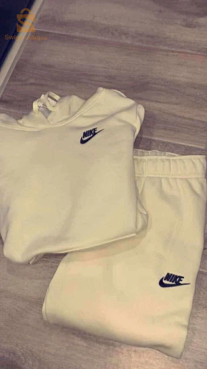 ensemble Nike