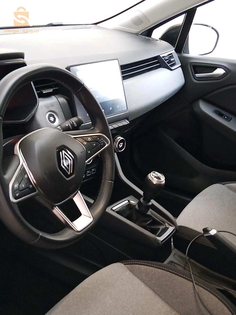 Renault Clio 5 2024 40 KHENCHELA