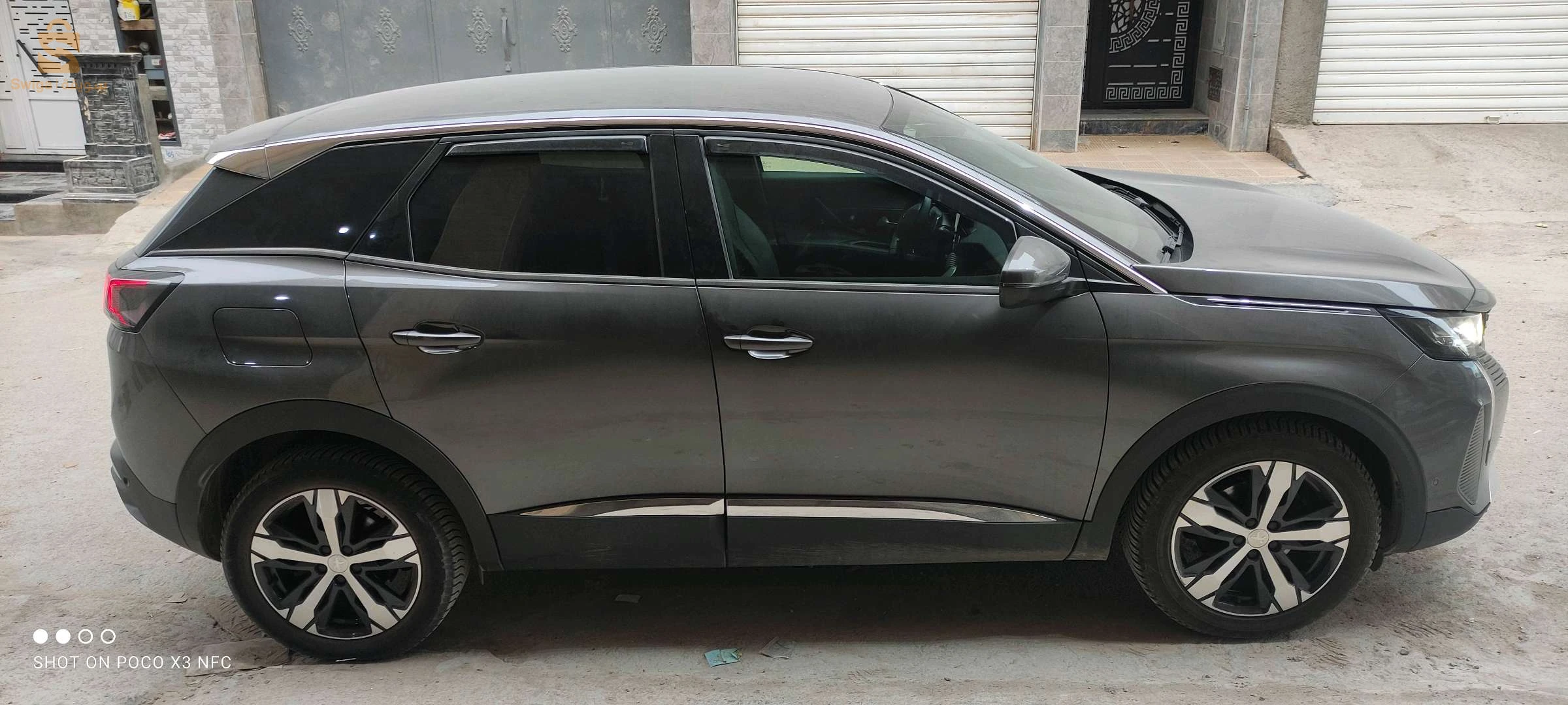 Peugeot 3008 - 1.2 PureTech 130 ch