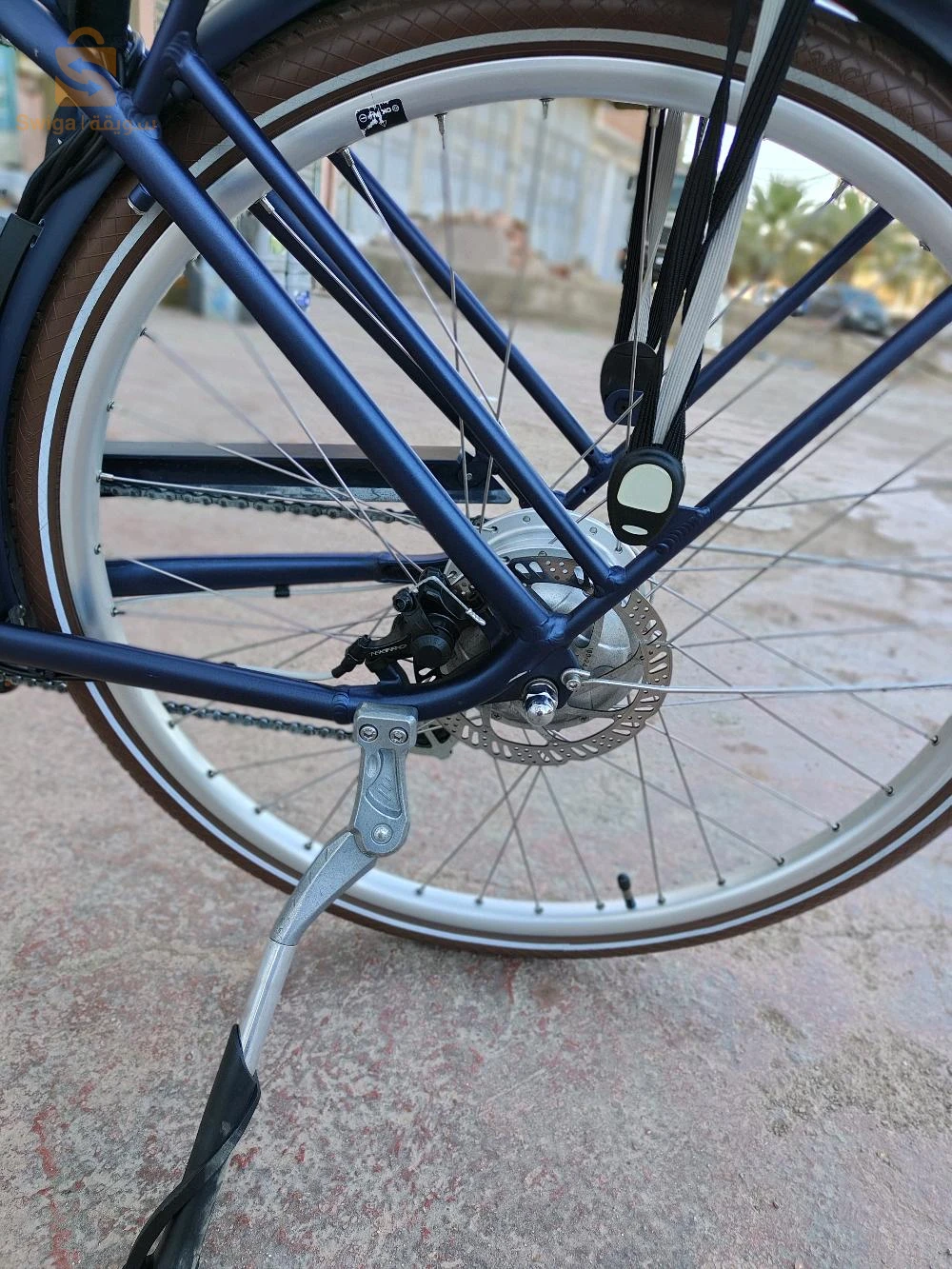 دراجة كهربائية Btwin elops 900e classique 
مع شاحن اصلي
