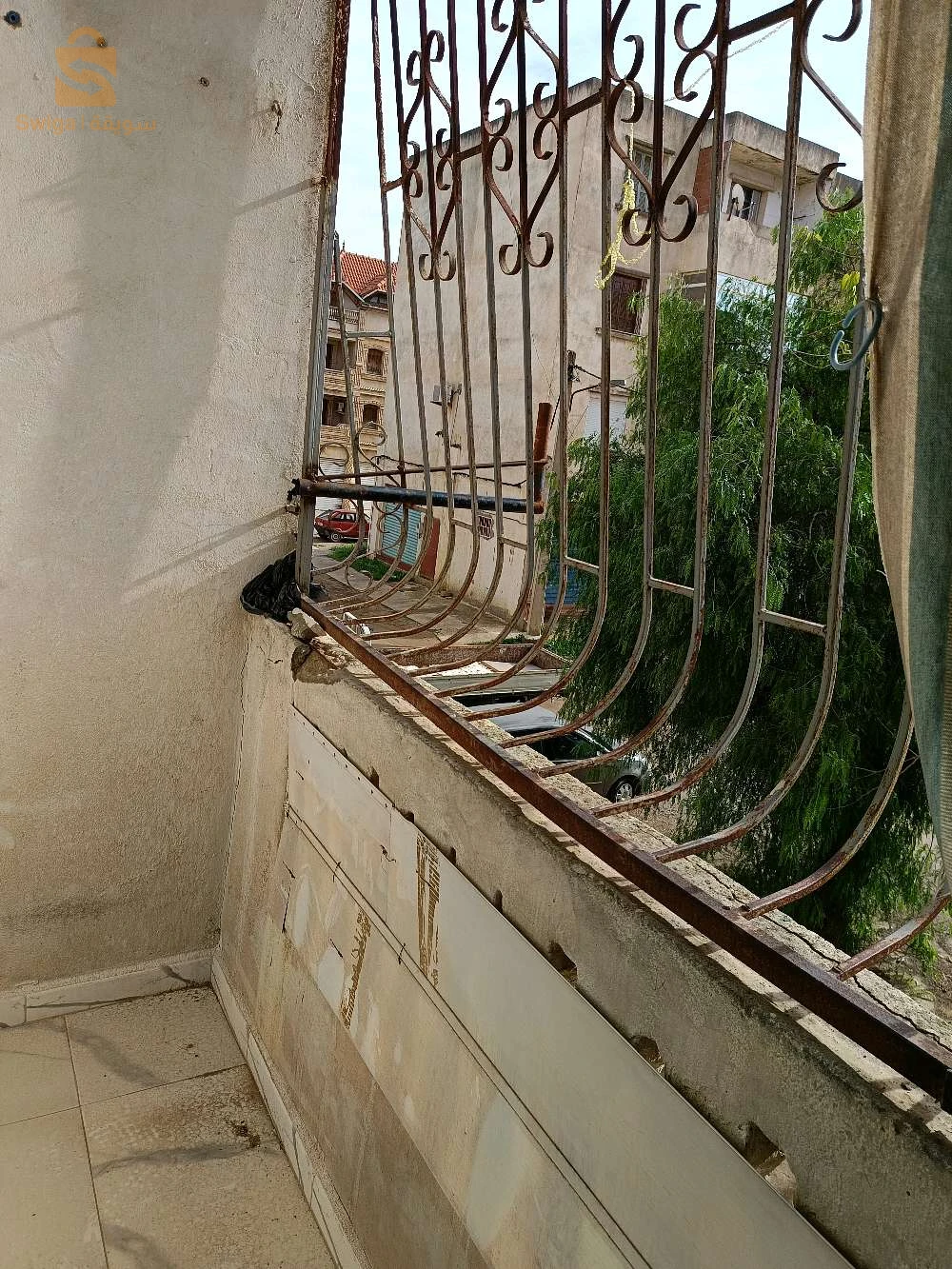 كوبيراتيف للبيع اربعة غرف + كاراج فيها اكثر من 130م² للاستفسار يرجى الاتصال