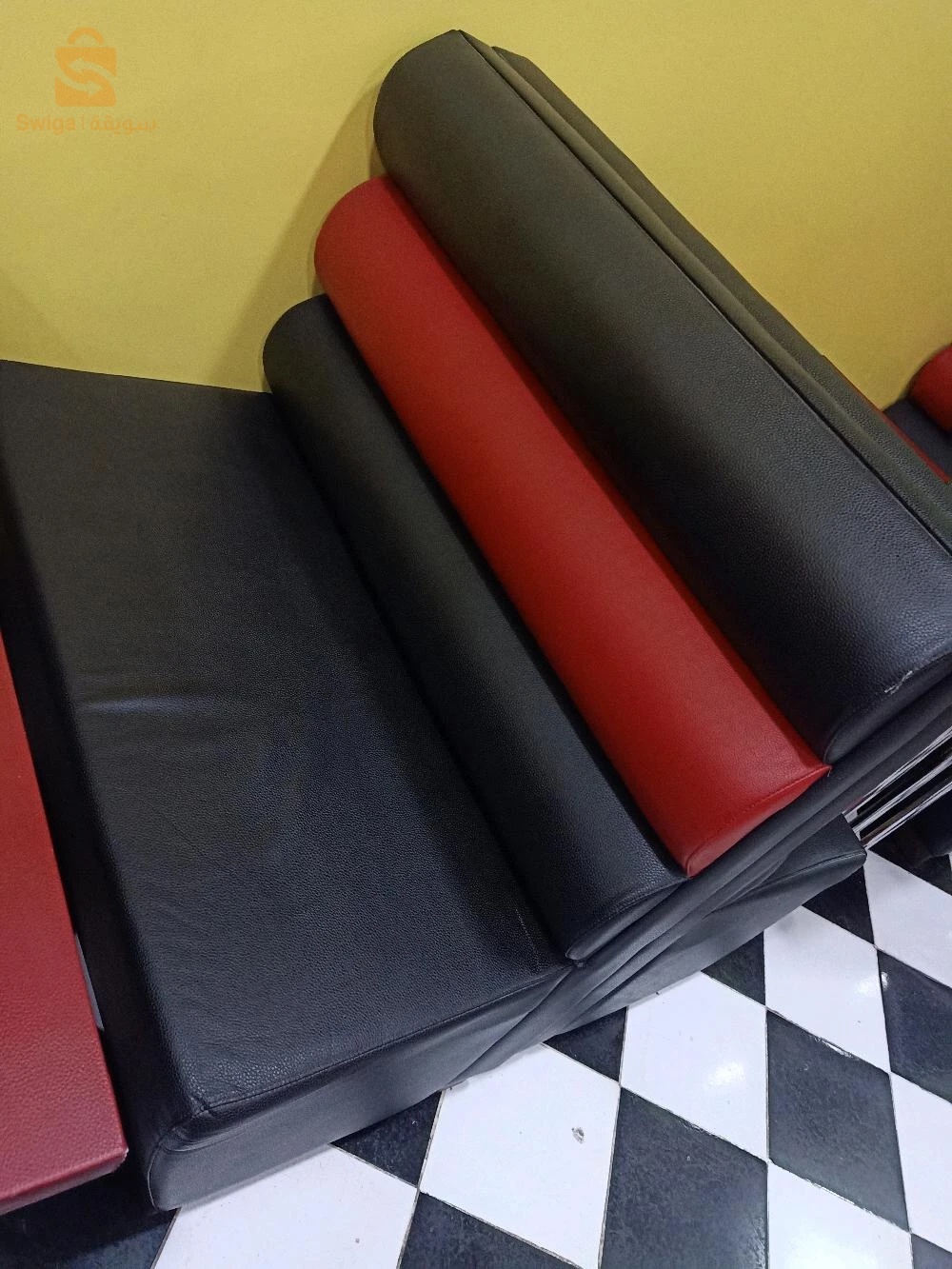 banquettes et tables