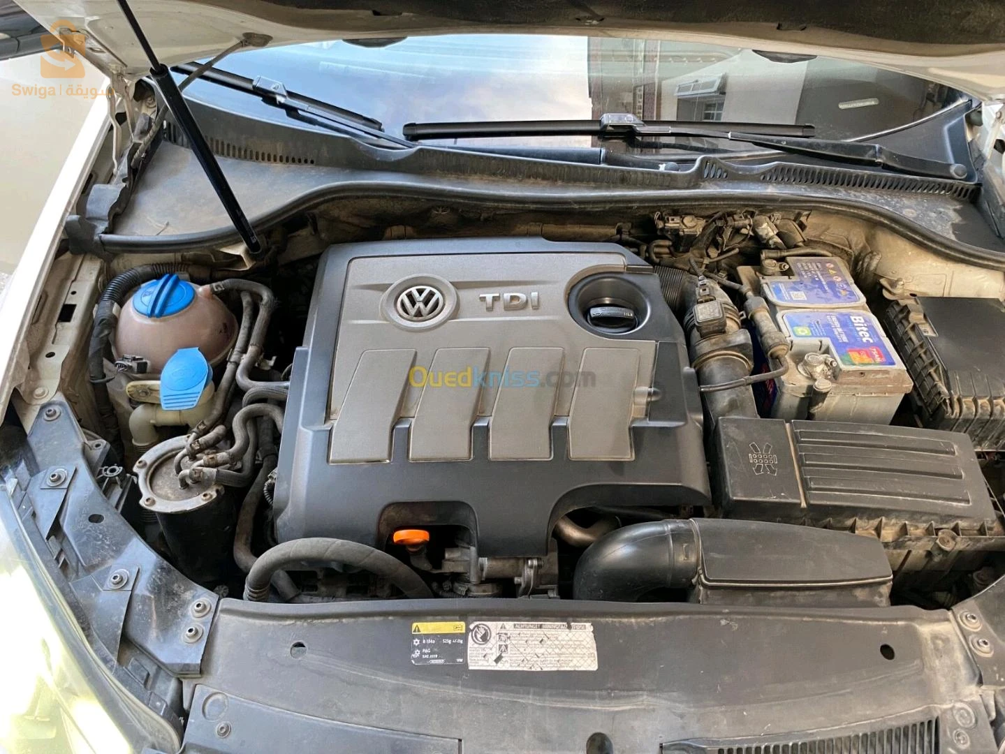 golf 6 TDi 105cv fiha raccord aile arrière w demie pare-choc arrière a froid sgira fi capot voiture très bien entretenu ndifa bazaf