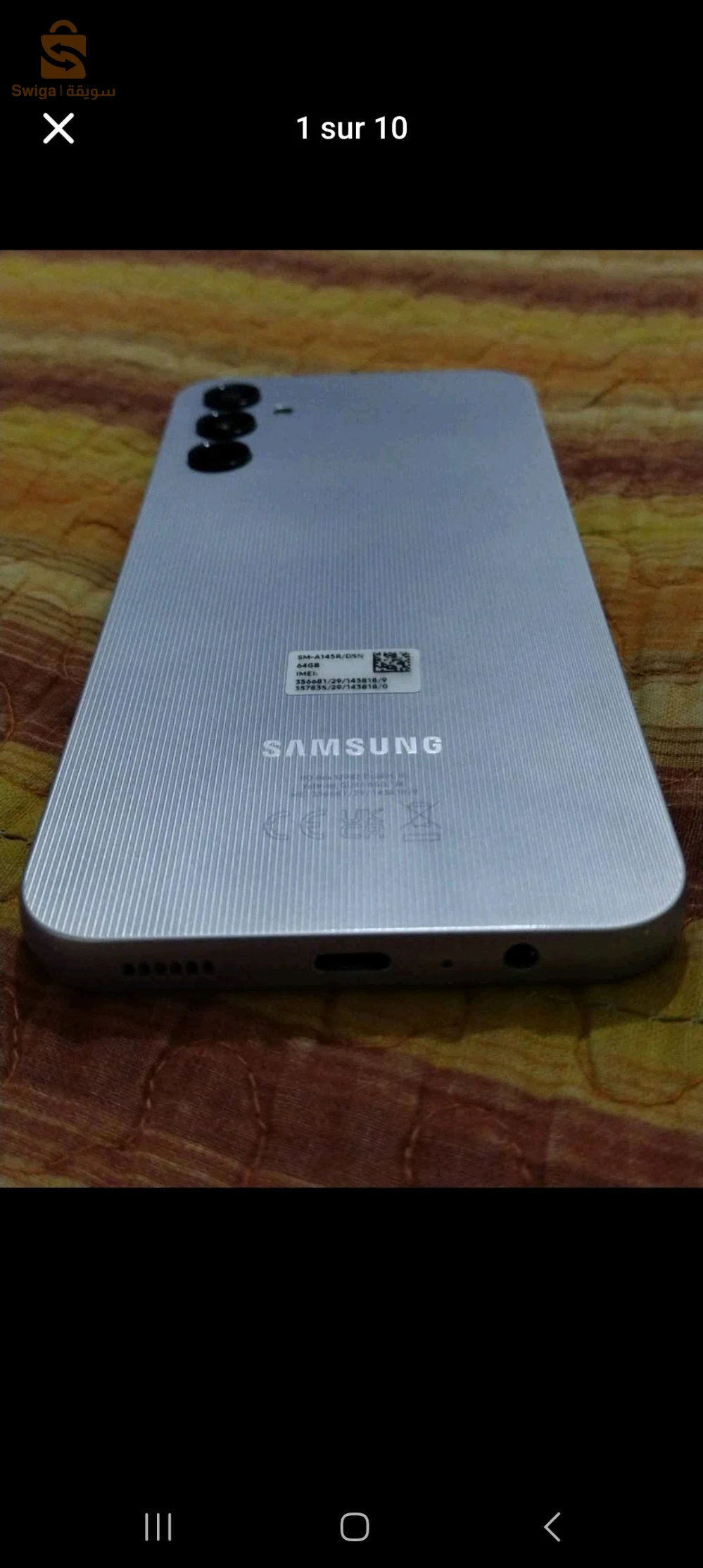 GALAXY A14 presque  neuf  état 10/10 stockage  64  giga RAM  4 giga  double  puce sans accessoires