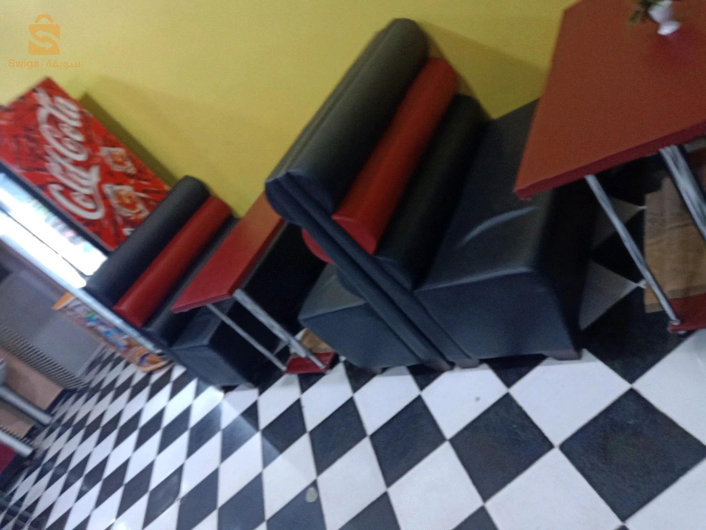 banquettes et tables