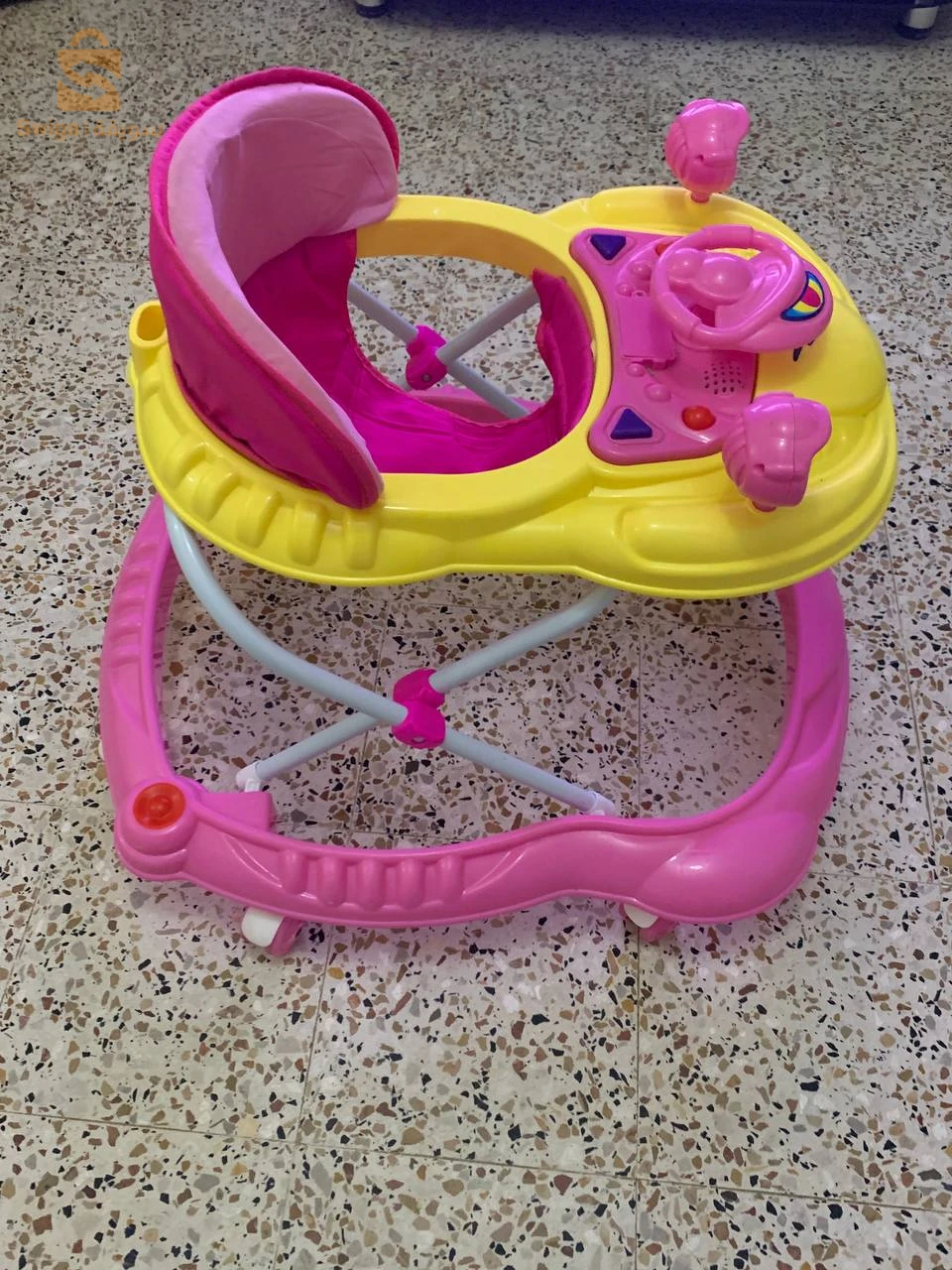 trotteur pour bebe ( mechaya )