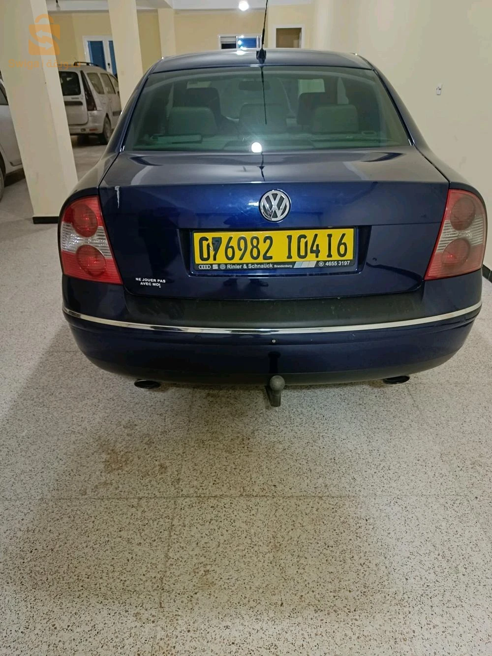Passat b5.5 2004 V6 183chv
00 peinture  00 retouche 
Machya 380 alef km 
4 motion 
Toit ouvrant 
Siège chauffante et électrique 
Moteur V6 2.5 tdi 10/10 
Boite 6  10/10
Suspension 10/10
Pneu 10/10
Salon cuir recaro
Tout options 
Koulch marche rebi bark tomobil d'origine machi labsa