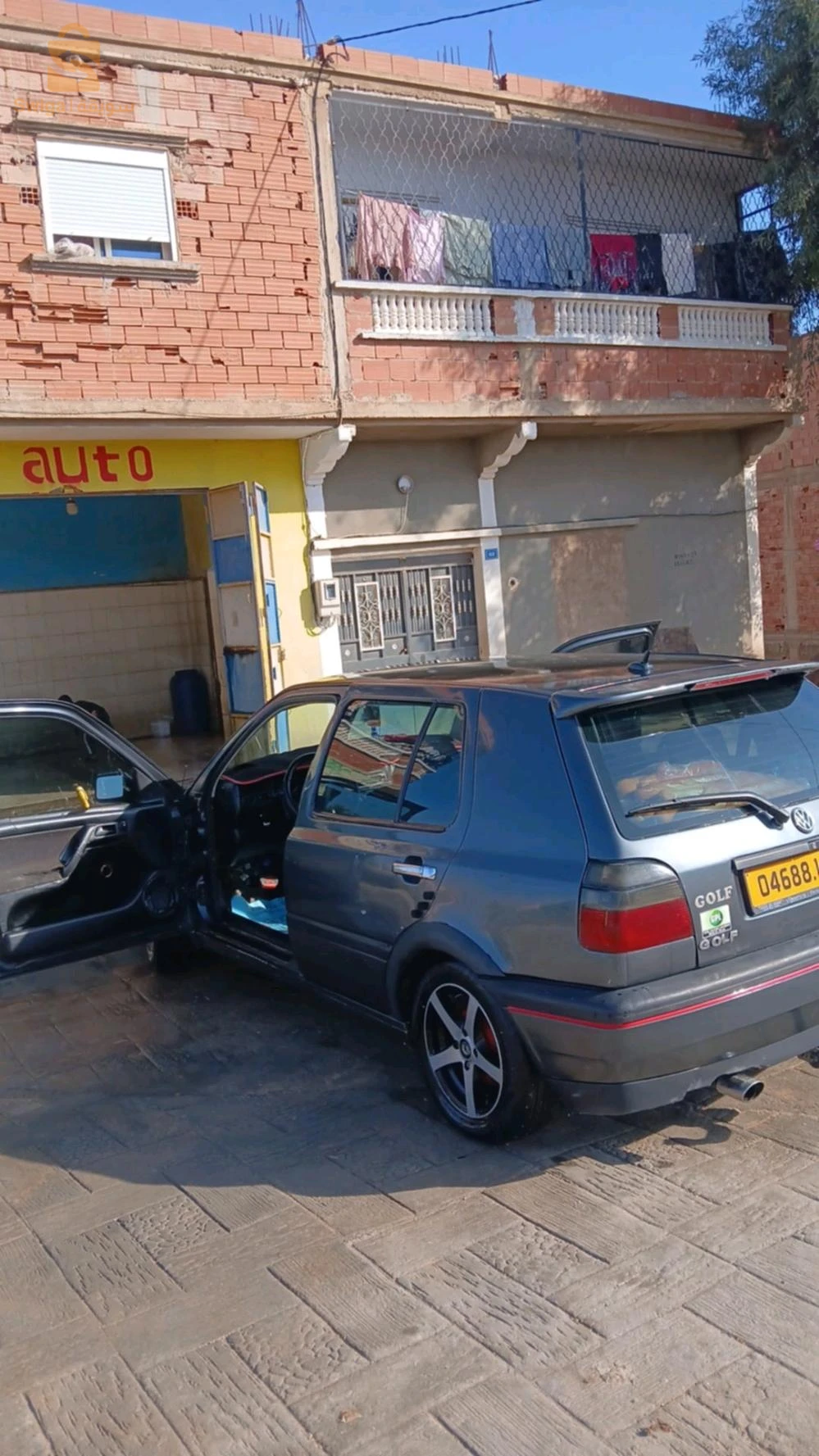 مستغانم متعيونيش خوتي نبيع ونبدل راهي واصلا 96 مليون