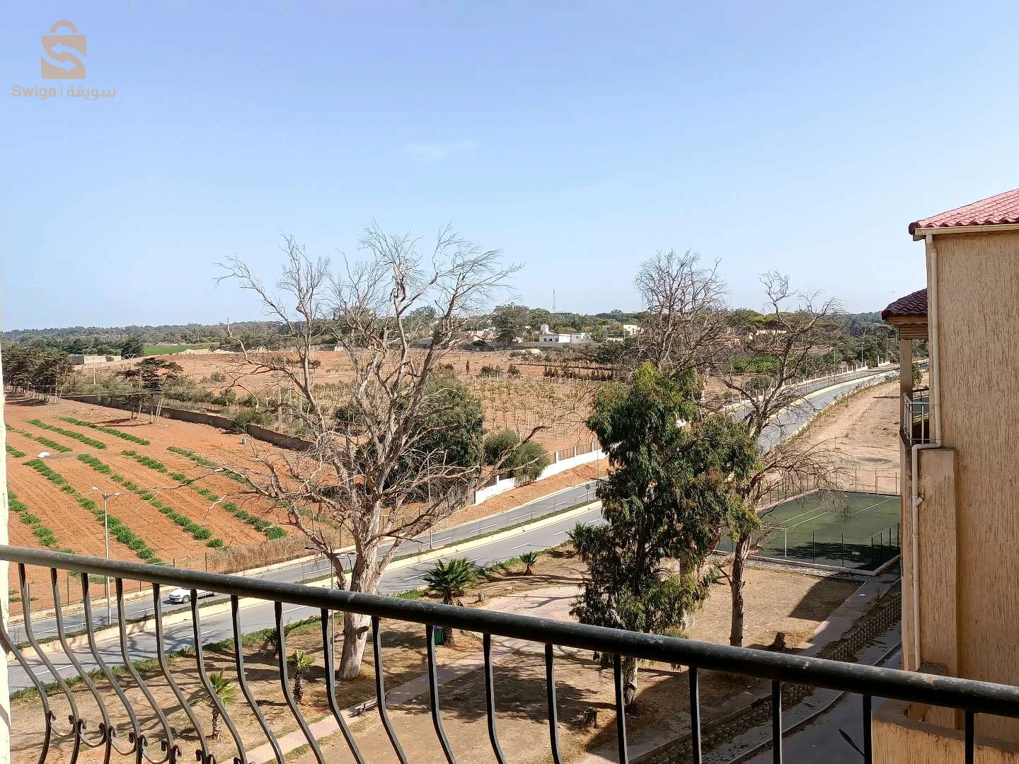 appartement F3 a staouli a vendre superficie 104 m
quatrième étage
