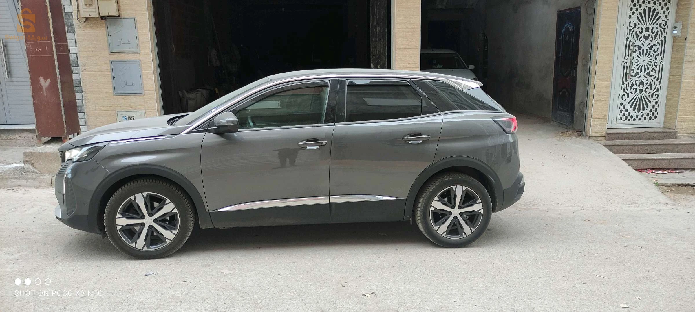 Peugeot 3008 - 1.2 PureTech 130 ch
