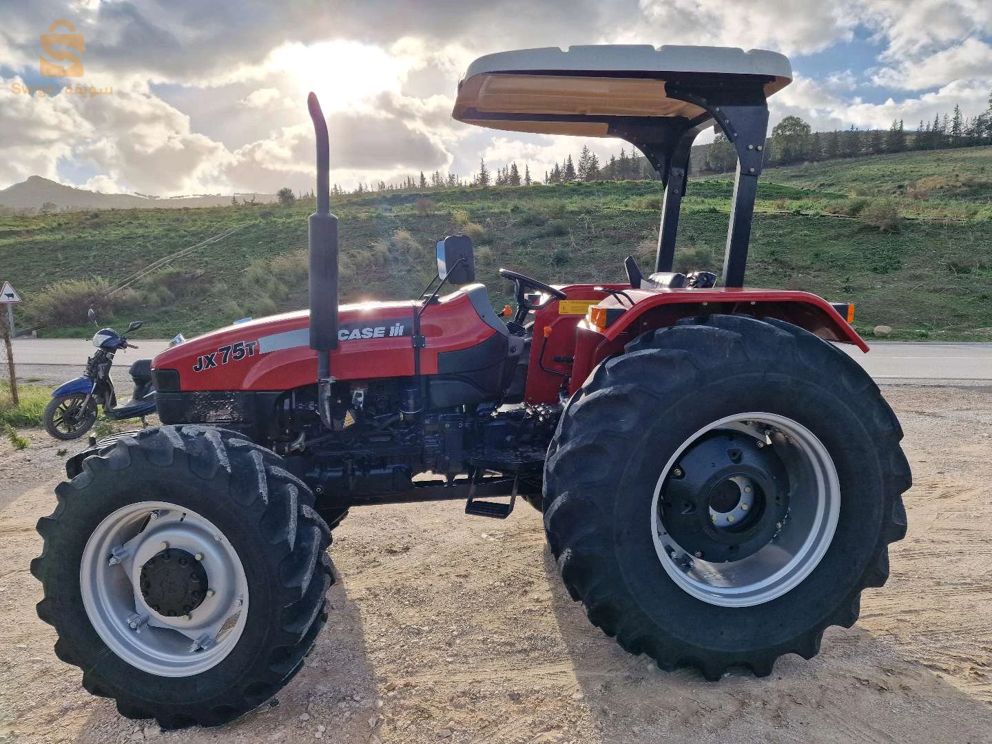 Tracteur Case 2017 
كاز 2017 جديد ماشي 1334