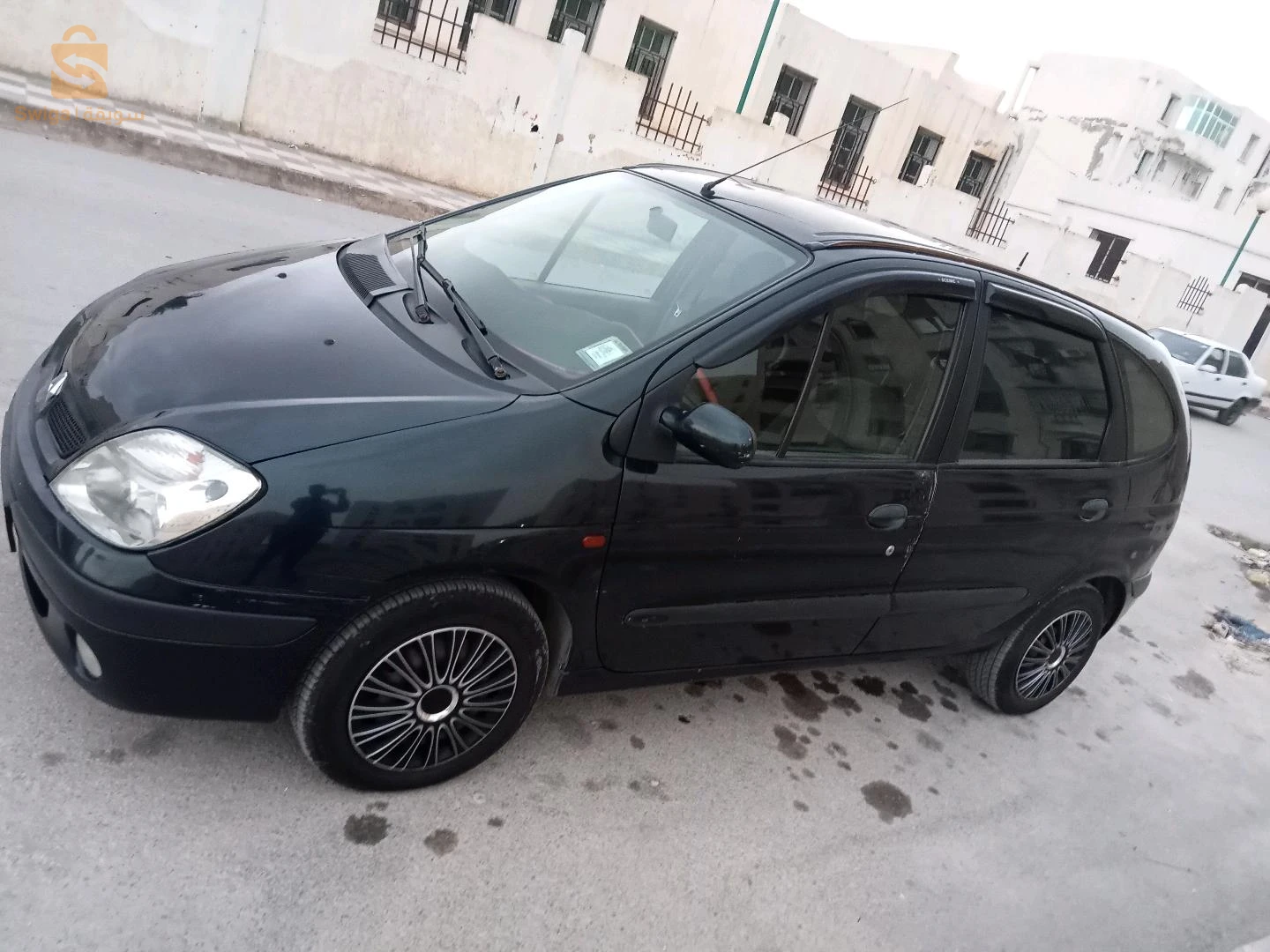 سينيك 2002
