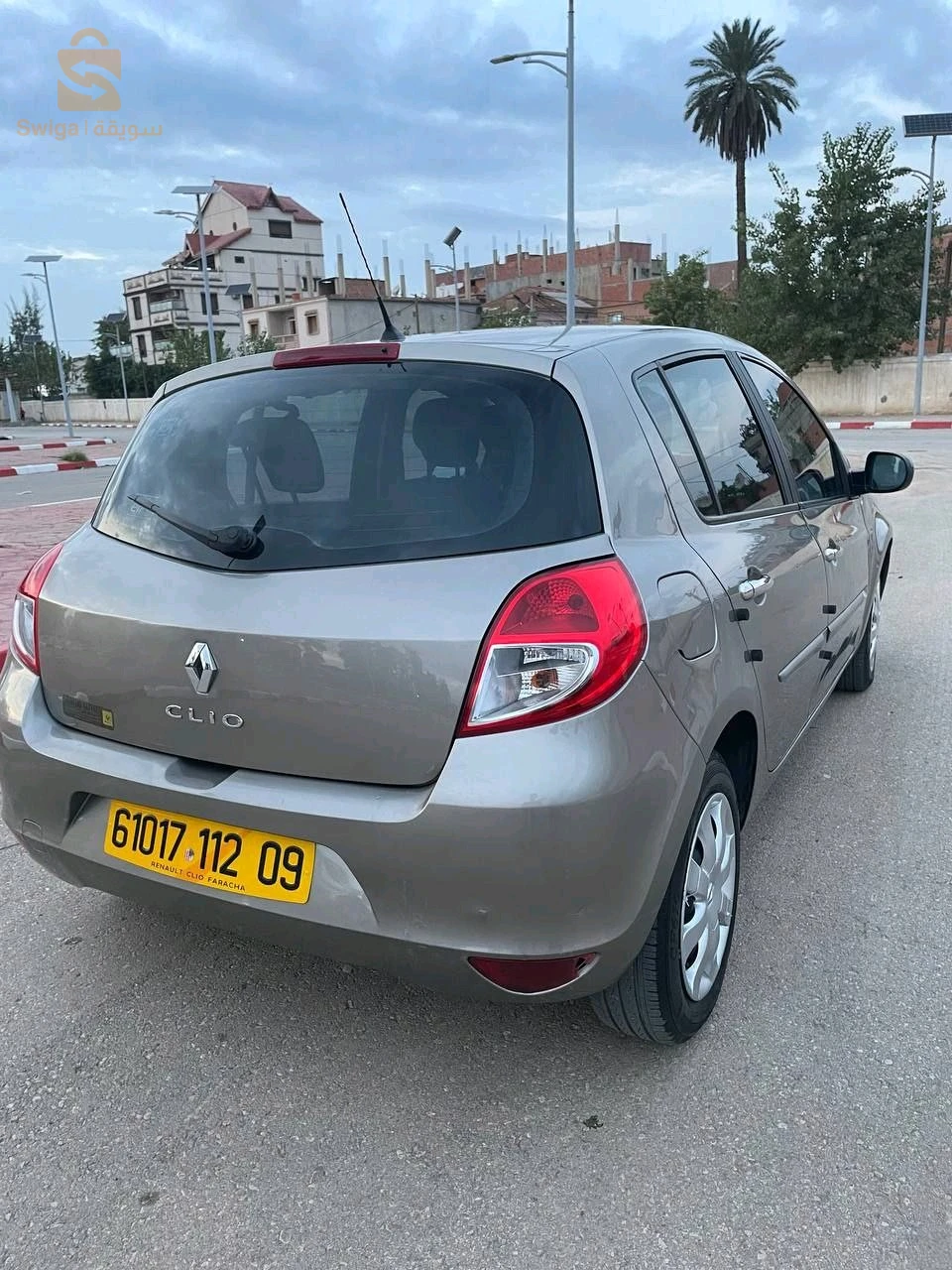 clio 3 très bon état