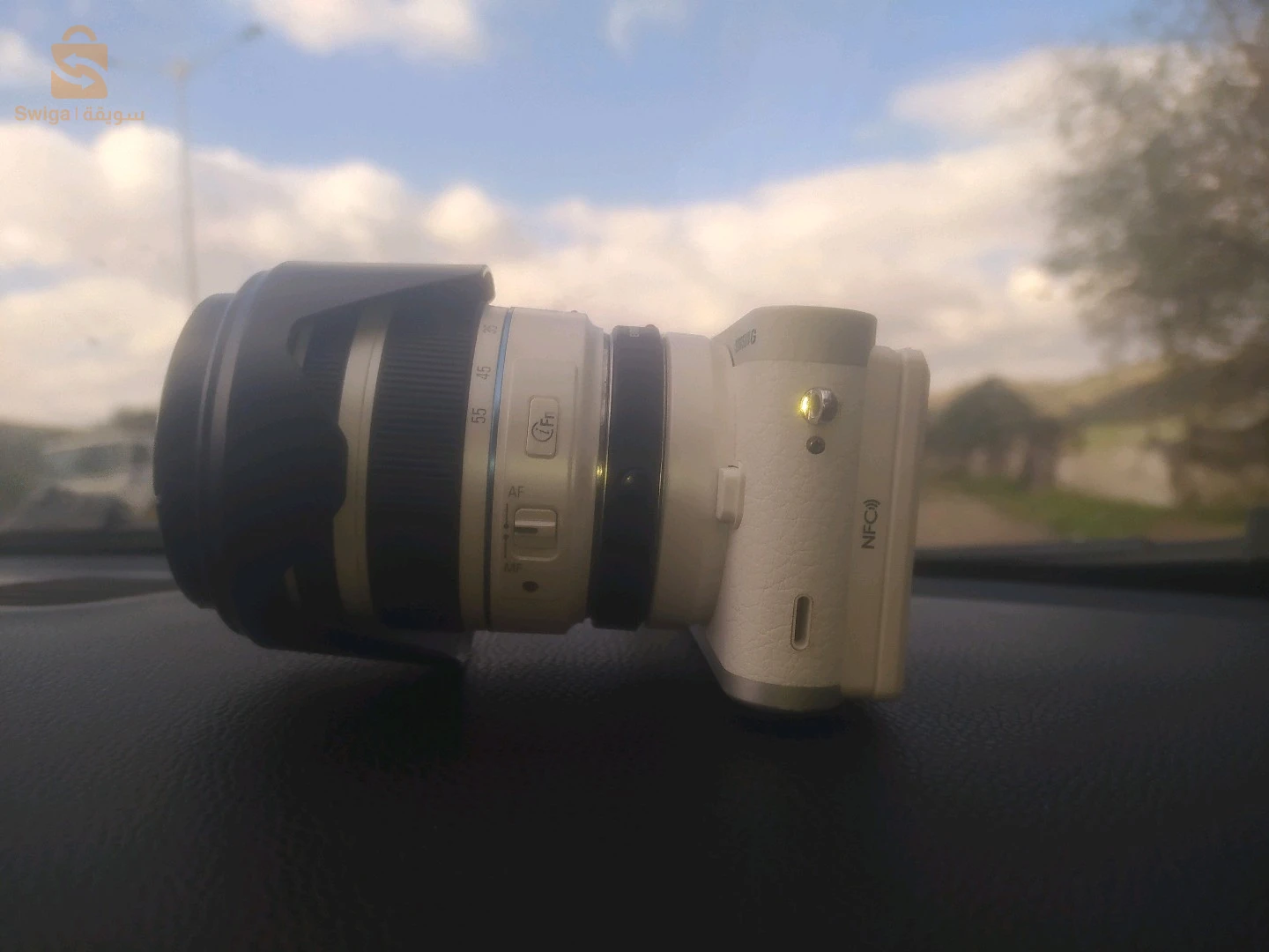 camira Samsung NX300M