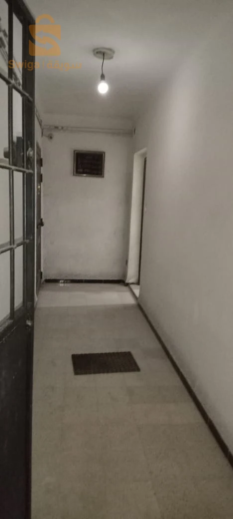 منزل f3 الطابق الرابع
كل الوثائق موجودة دفتر وعقد