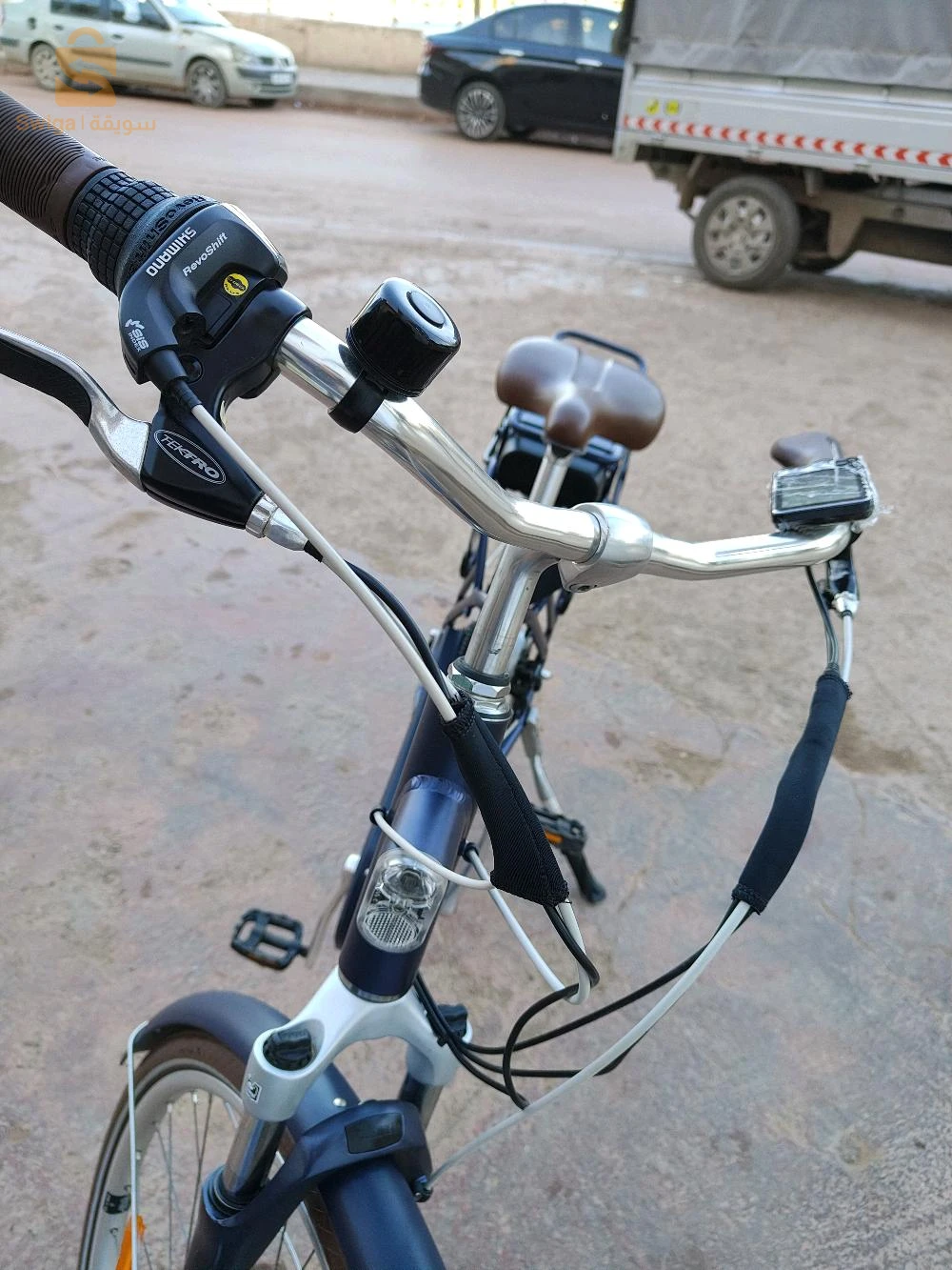 دراجة كهربائية Btwin elops 900e classique 
مع شاحن اصلي