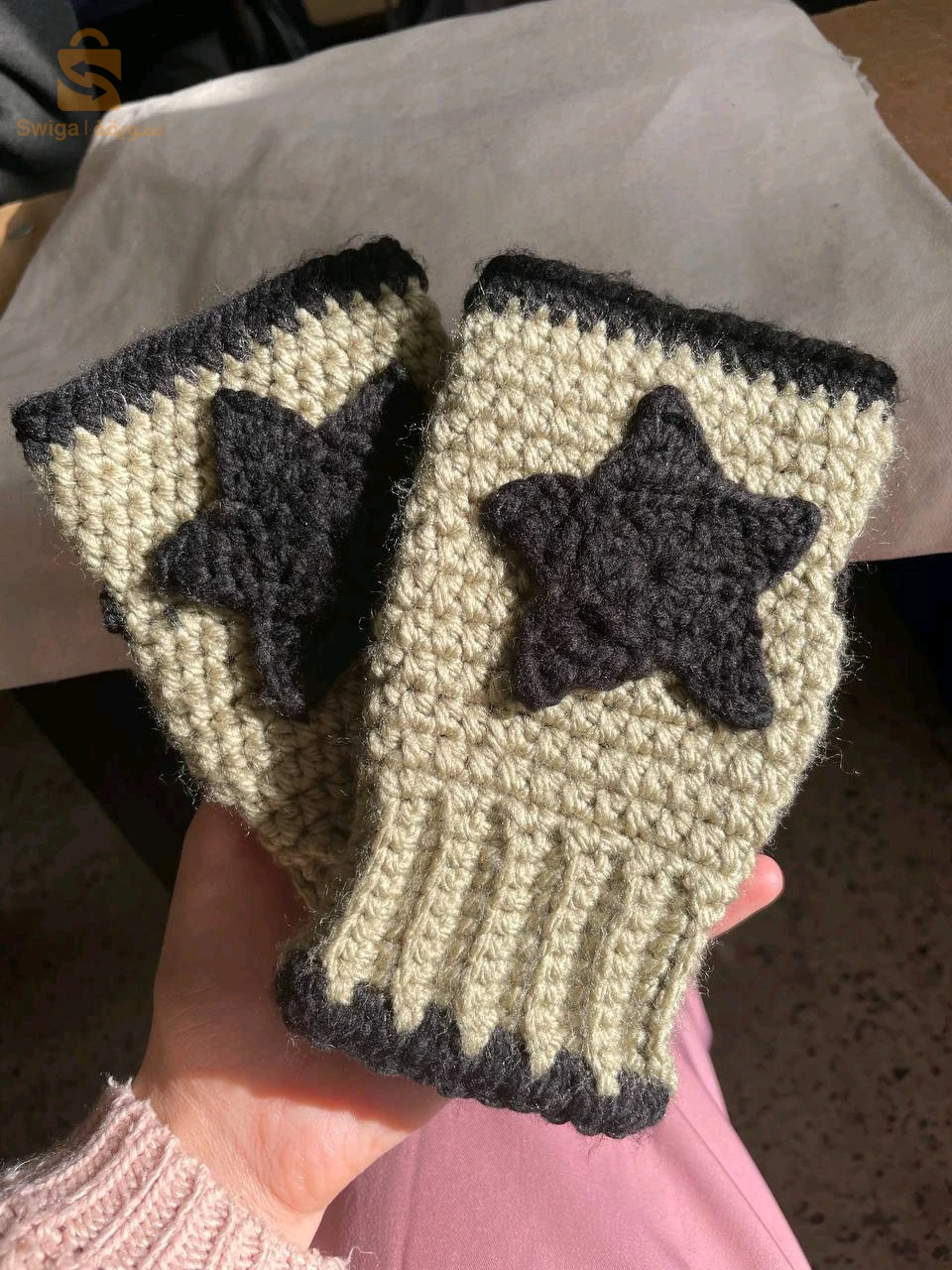 gloves قفازات