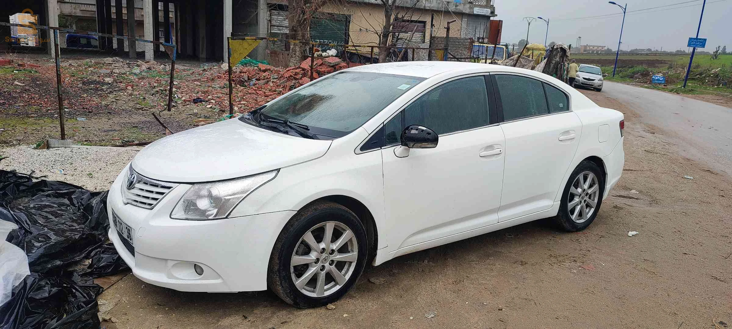 Toyota Avensis 2012