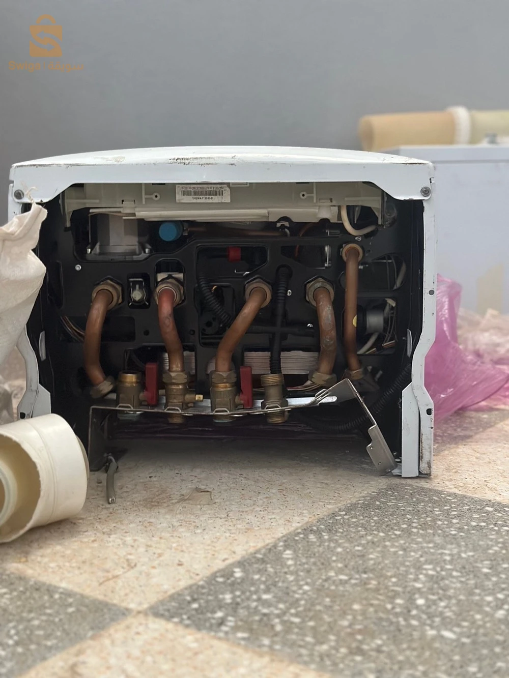 Salam wa3likom j'ai 3 chaudière saunier duval à vendre 2 30 kw condensation et 1  25kw ventouse  on très bon état jaw ma fransa elles sont à boumerdes pour plus de renseignements contactez moi par téléphone wa chokran