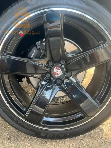 porshe macan 2018