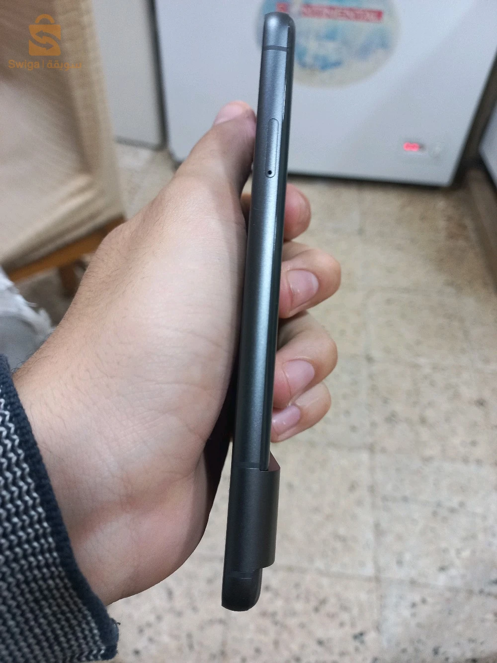 Google pixel 8 
256/8