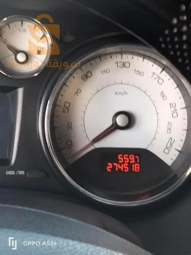 سيارة 308 للبيع