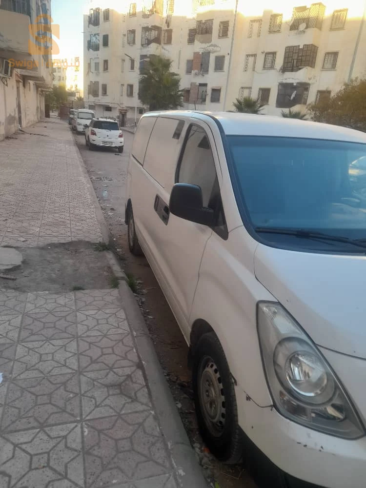عين مايلة