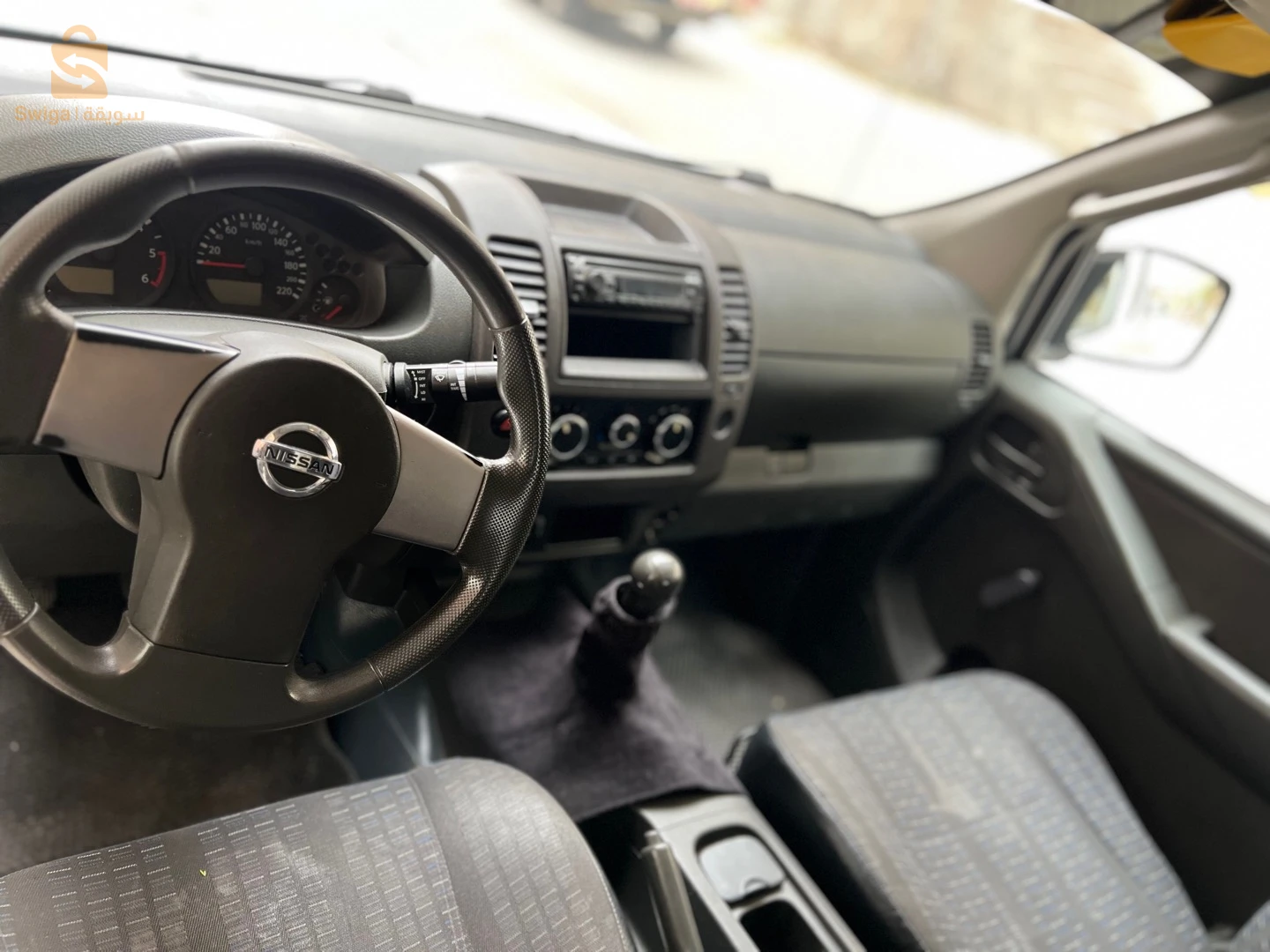 nisan navara