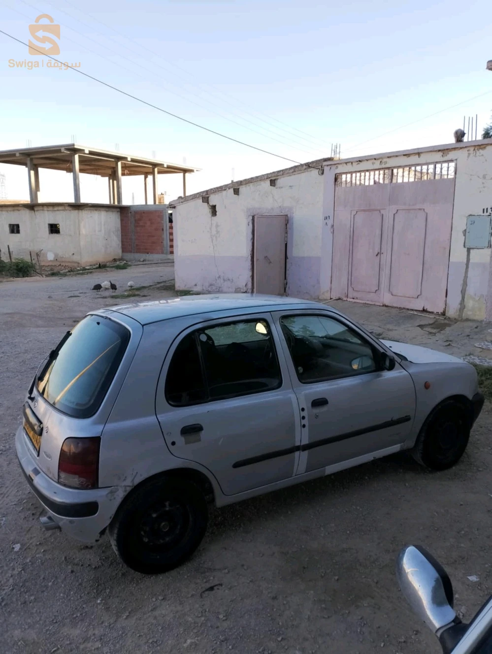 نيسان ميكرا K11 عام 2001