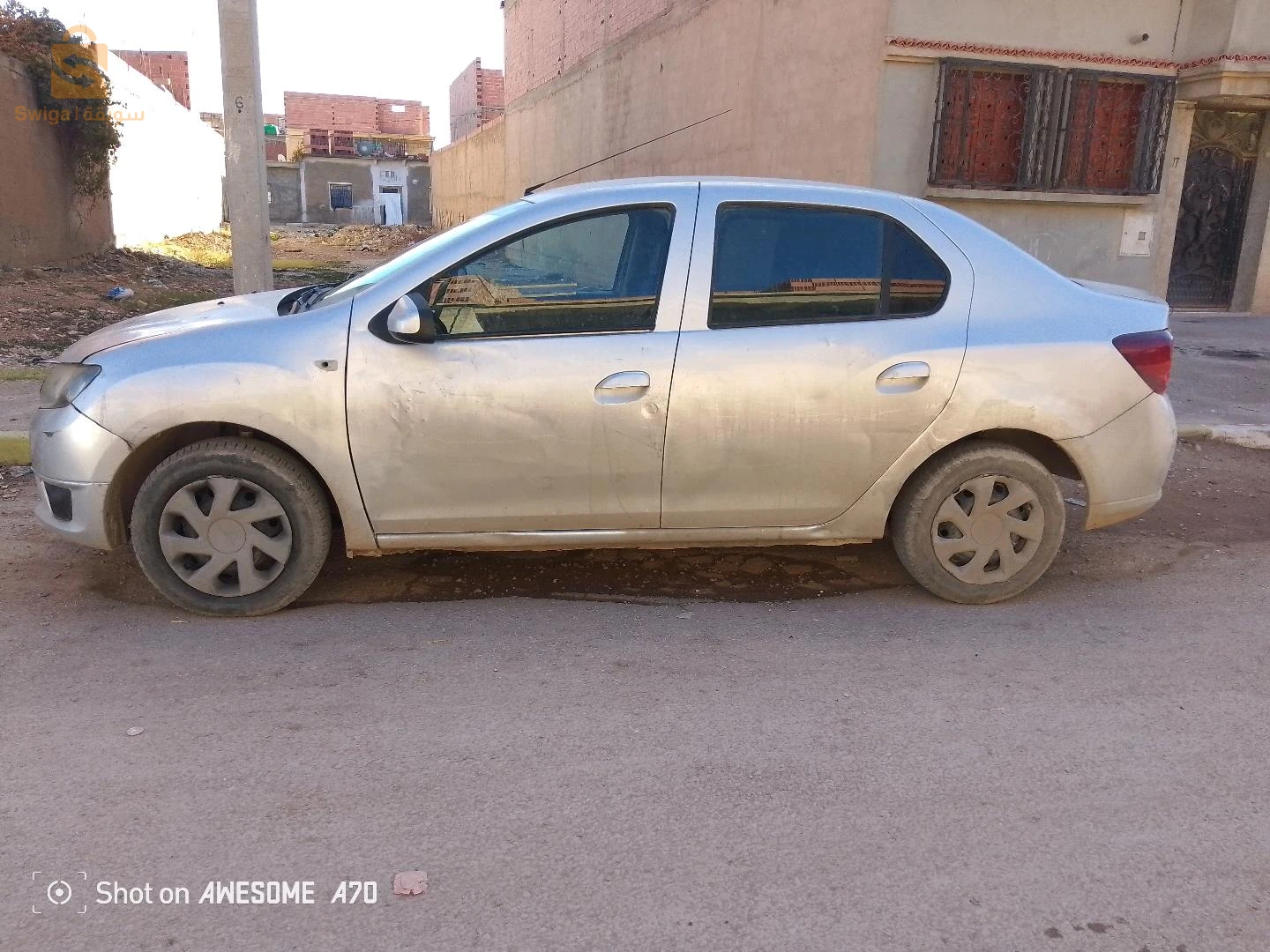 فيها لراكور وفيها نقرة فالقصعة صغيرة موتور مليح ماشي 480 الف فيها لفروا عطاوني 141 سومتها قريبة نبرز