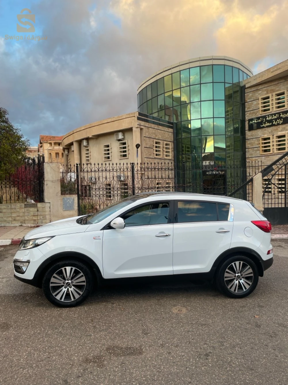 sportage AWD 0 routouch 0 peinture voitur 20/10