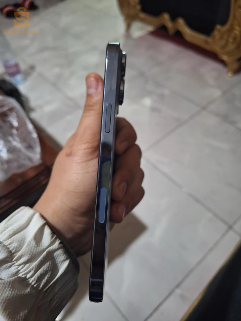 kayan 13 pro max  chari i3ayt fa tilfon