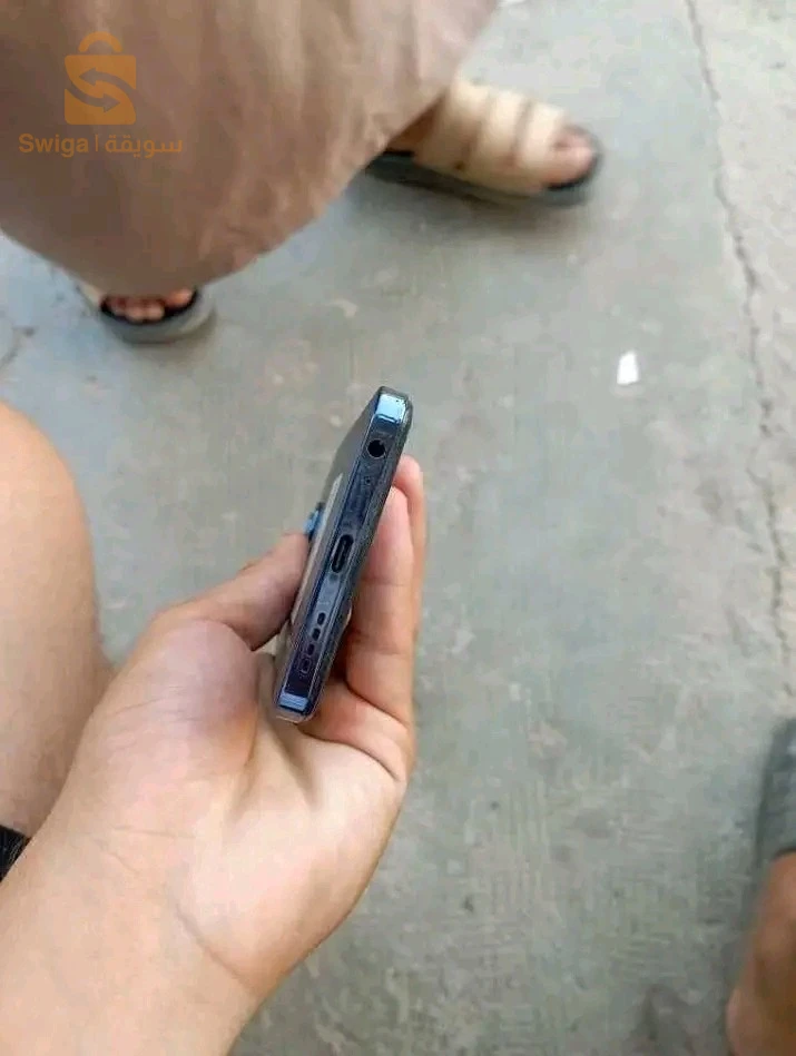 Infinix hot 40i