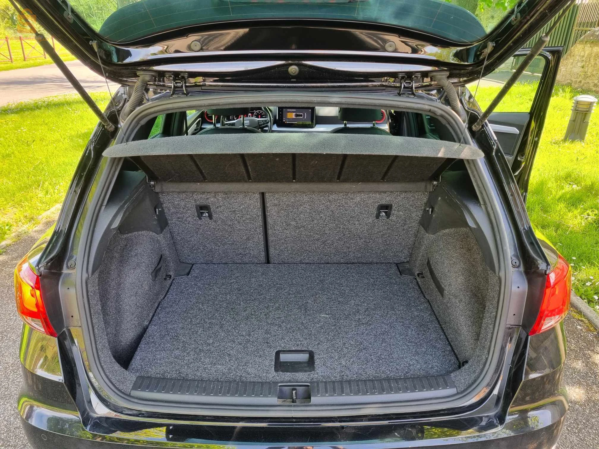 Arona fr + seat