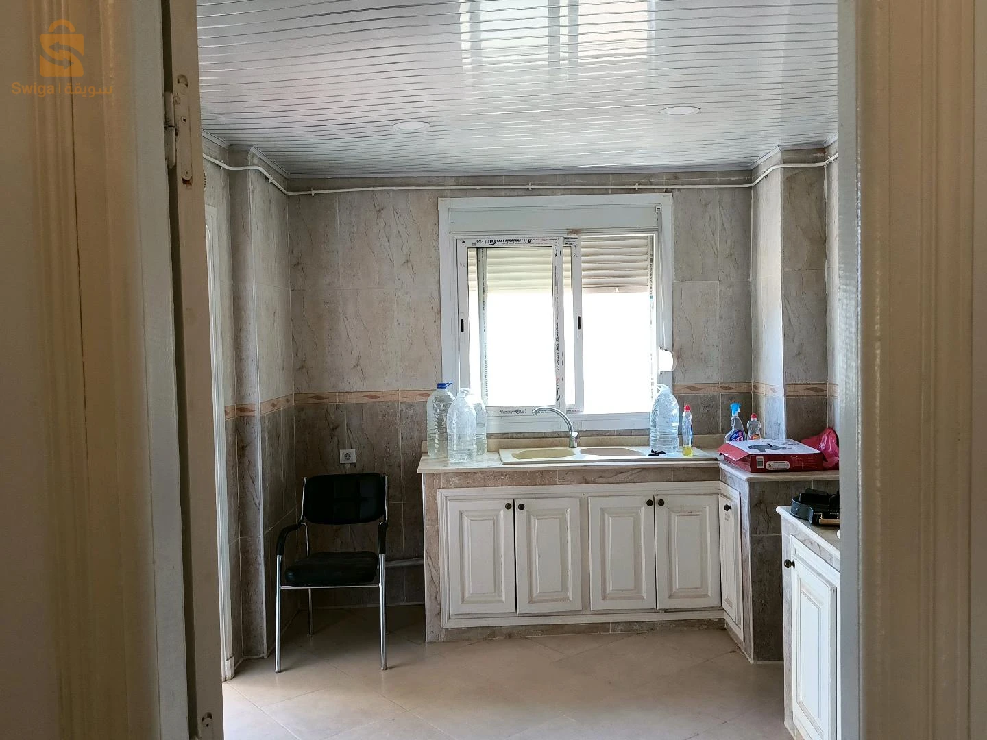 appartement F3 a staouli a vendre superficie 104 m
quatrième étage