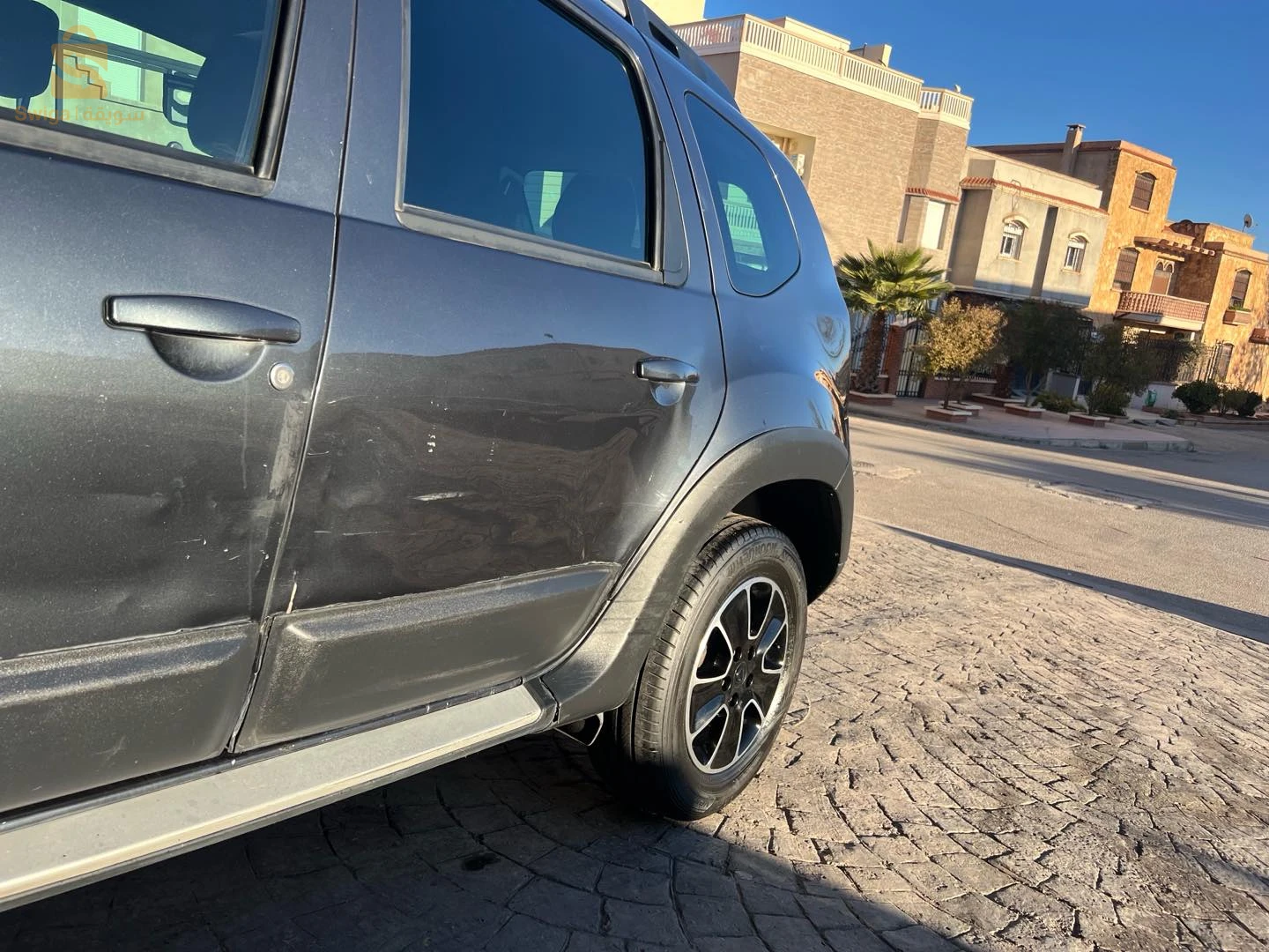 Dacia Duster valley 2016