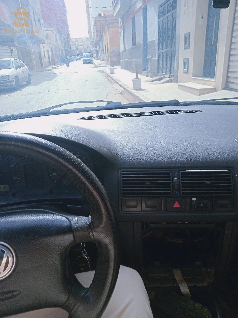 فولكس واجن Golf 2001 31 وهران
