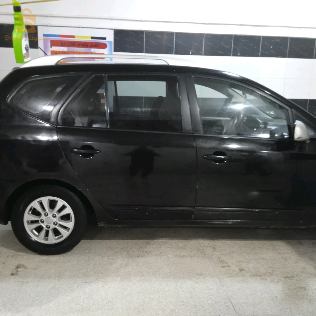 كيا Carens 2012 13 تلمسان