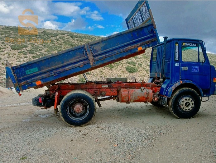 سوق اهراس