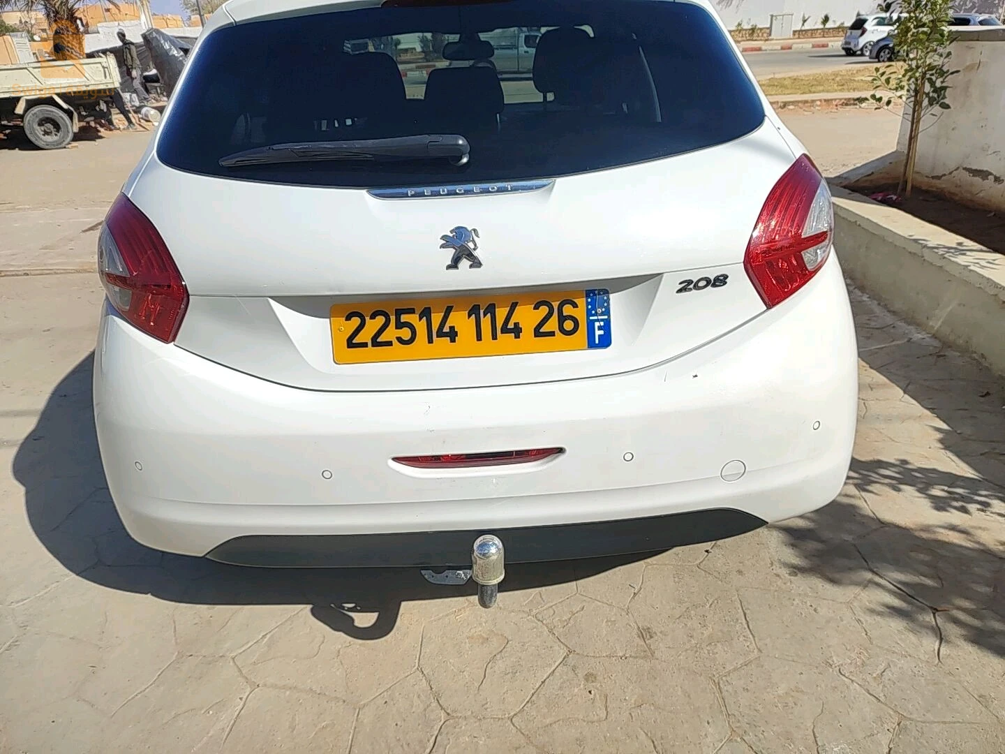 بيجو 208 2014 26 المدية