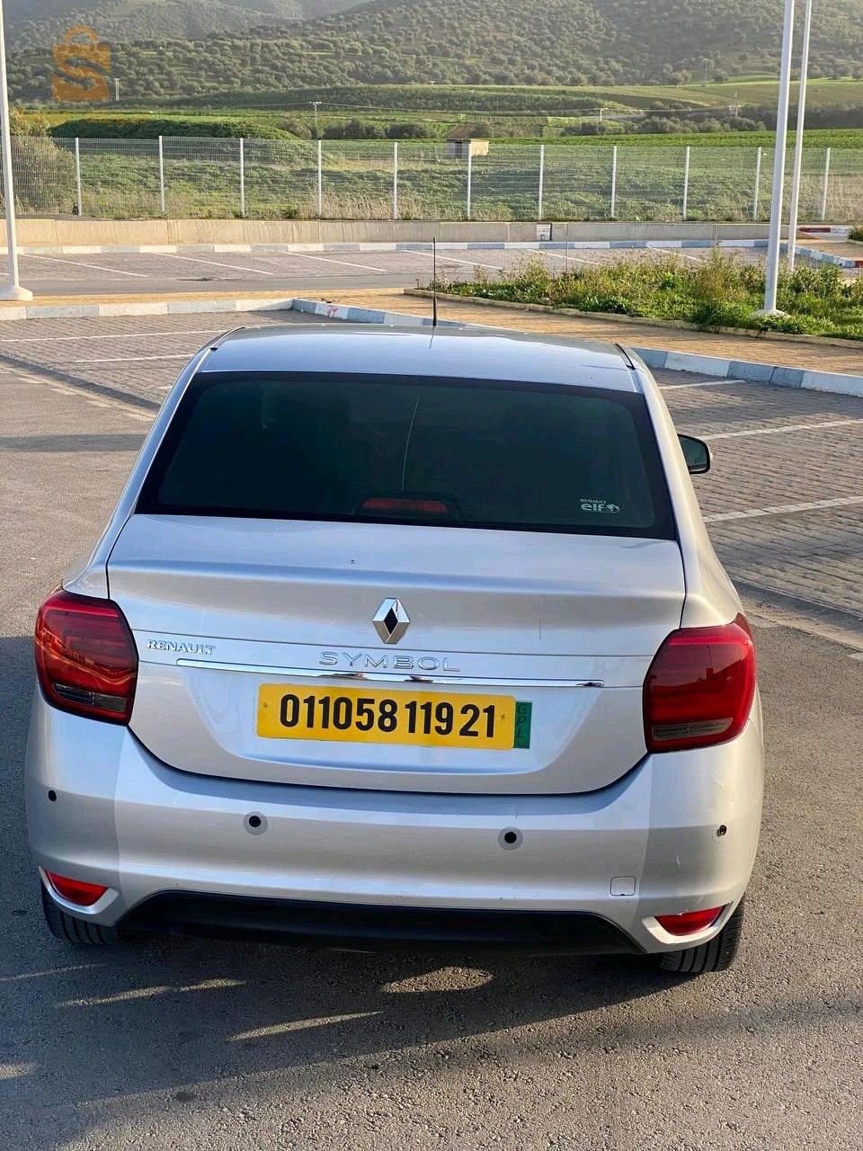 رينو SYMBOL 2019 21 سكيكدة