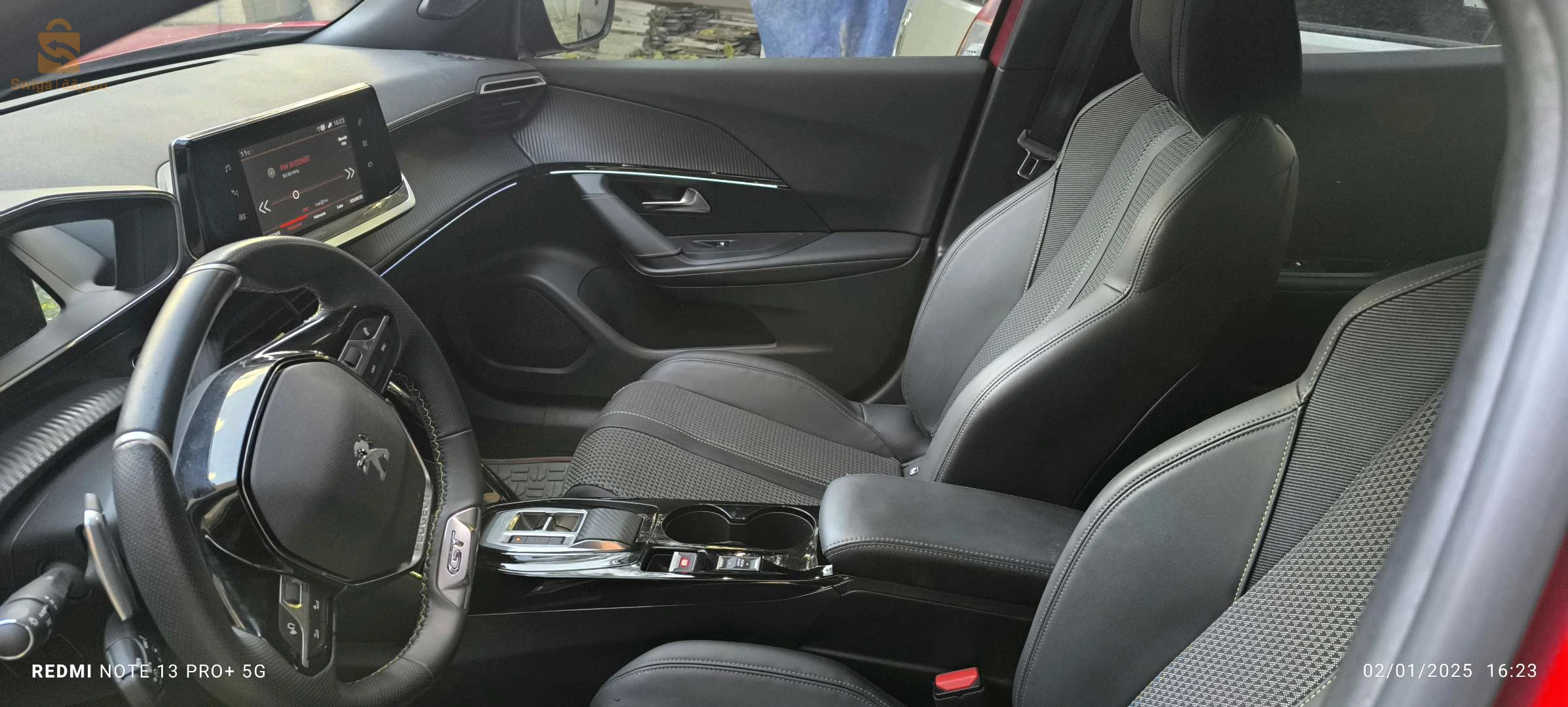 voiture d'occasion comme neuf