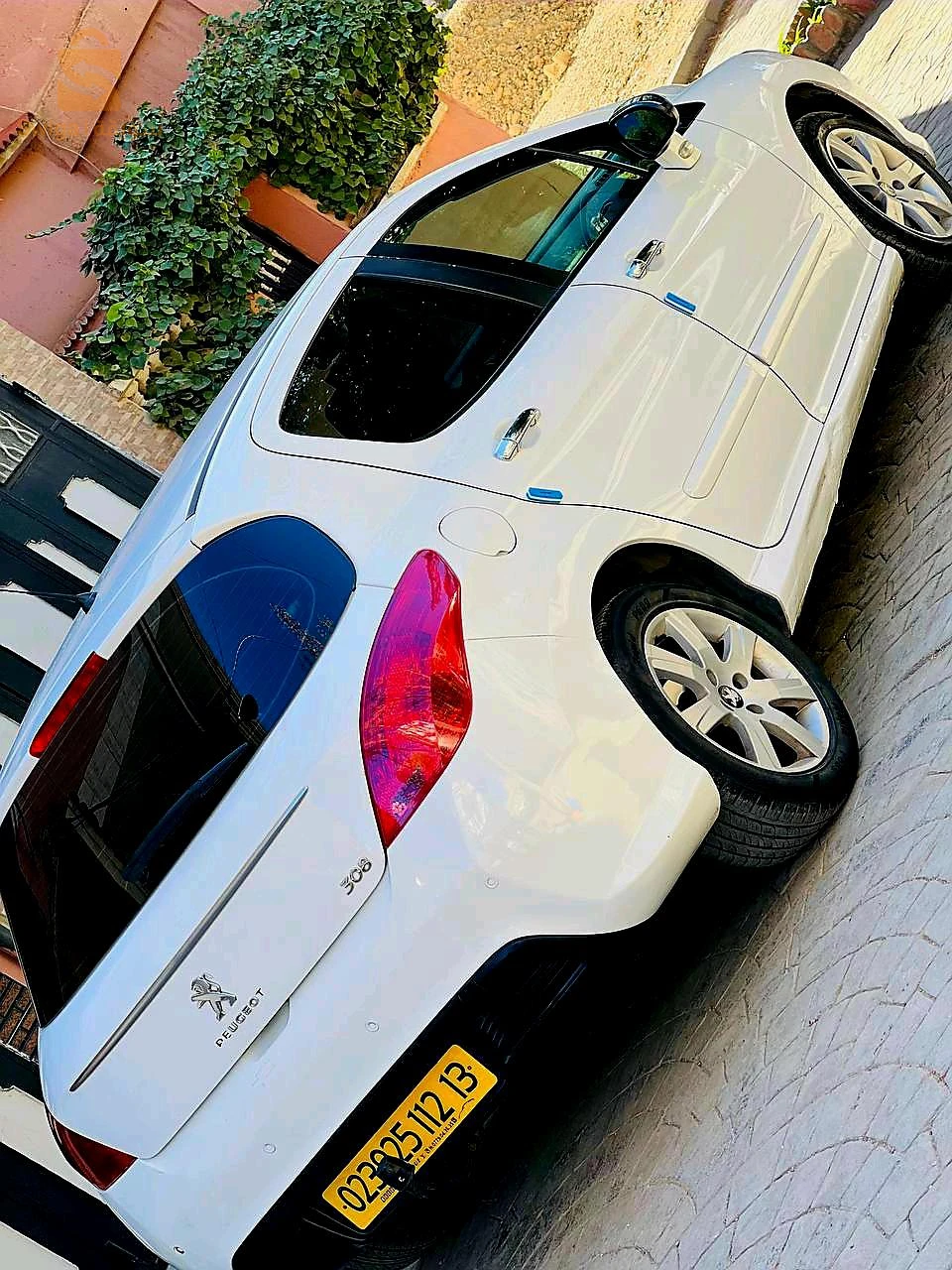 بيجو 308 2012 22 سيدي بلعباس
