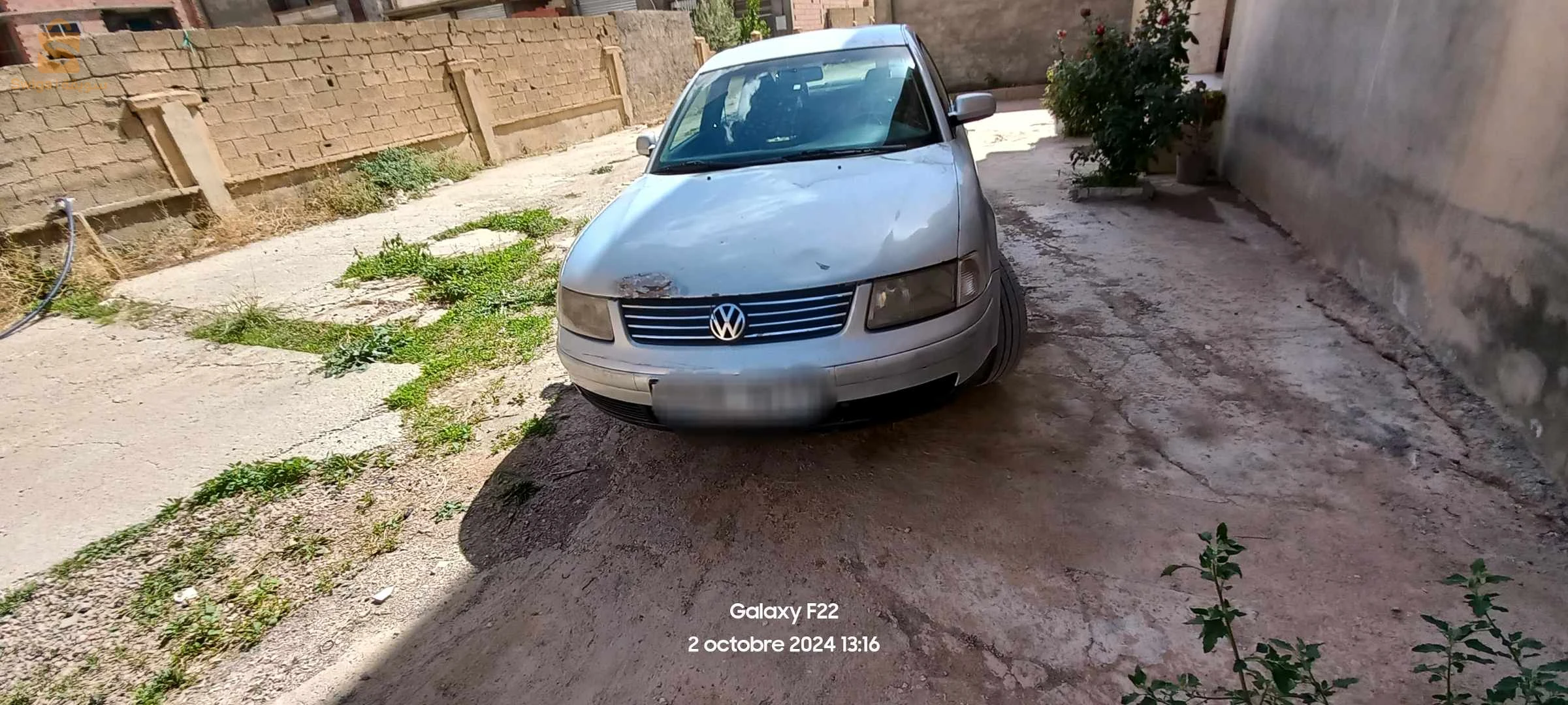 فيها خاوتي لسيسبونيو لريار ناقصة لكليميار تسيح زيت ولباقي كلش مريڤل متور يفور شويا لطول مفيهاش فيها لكبو فيه لمستيك  ولباقي يقعد عند لميكنسيان وطولي سوق ذر مكلاه رقم الهاتف 0666614872