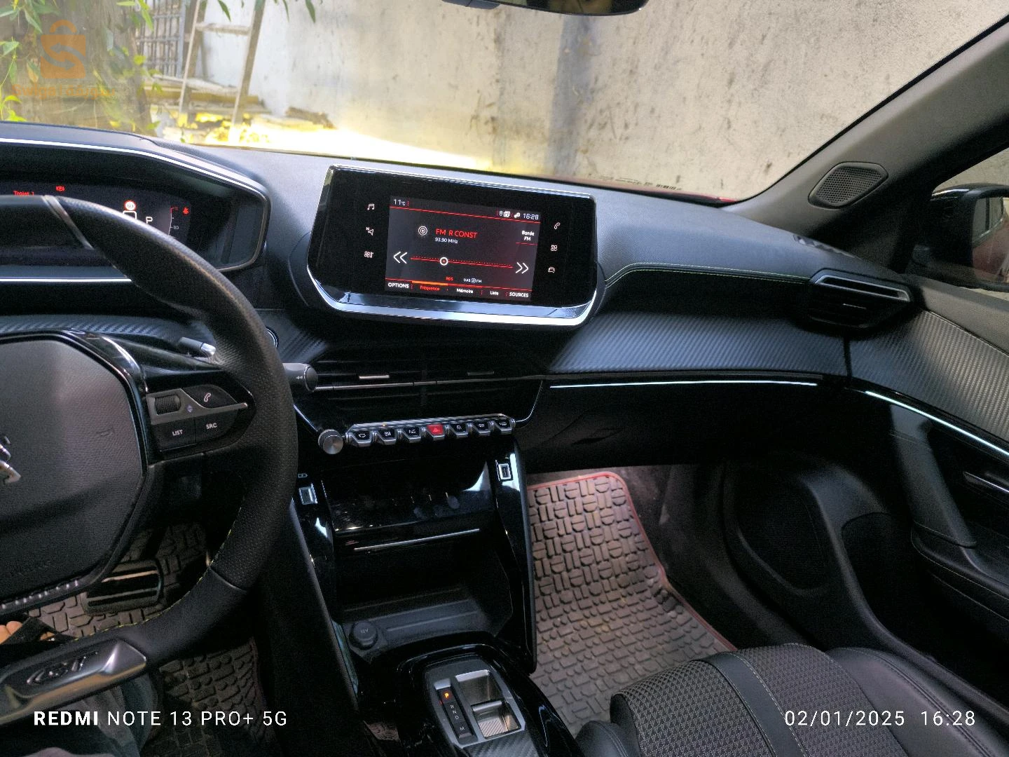 voiture d'occasion comme neuf