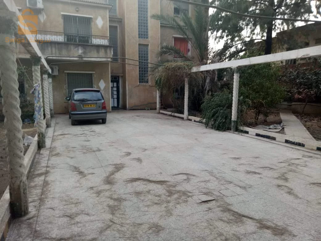 Villa commercial et habitat