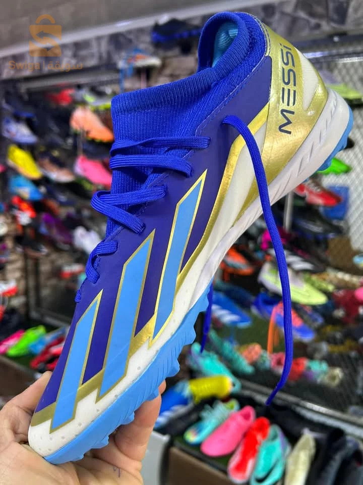 حذاء رياضي عالمي اصلي