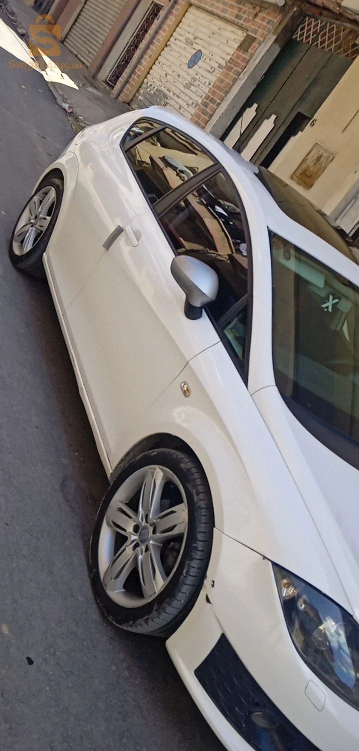 سيات Leon 2013 18 جيجل