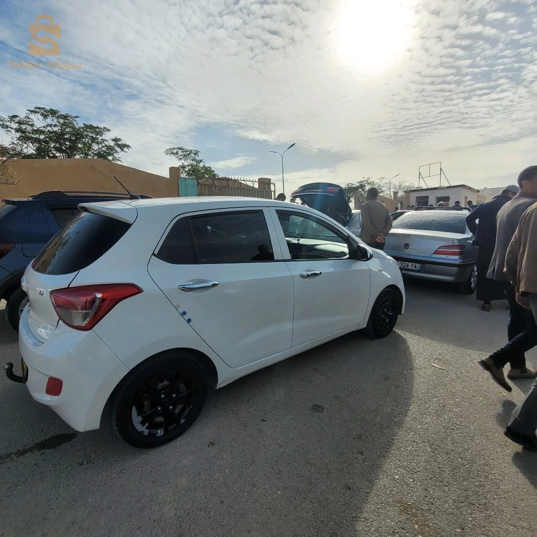 هونداي i10 2017 5 باتنة